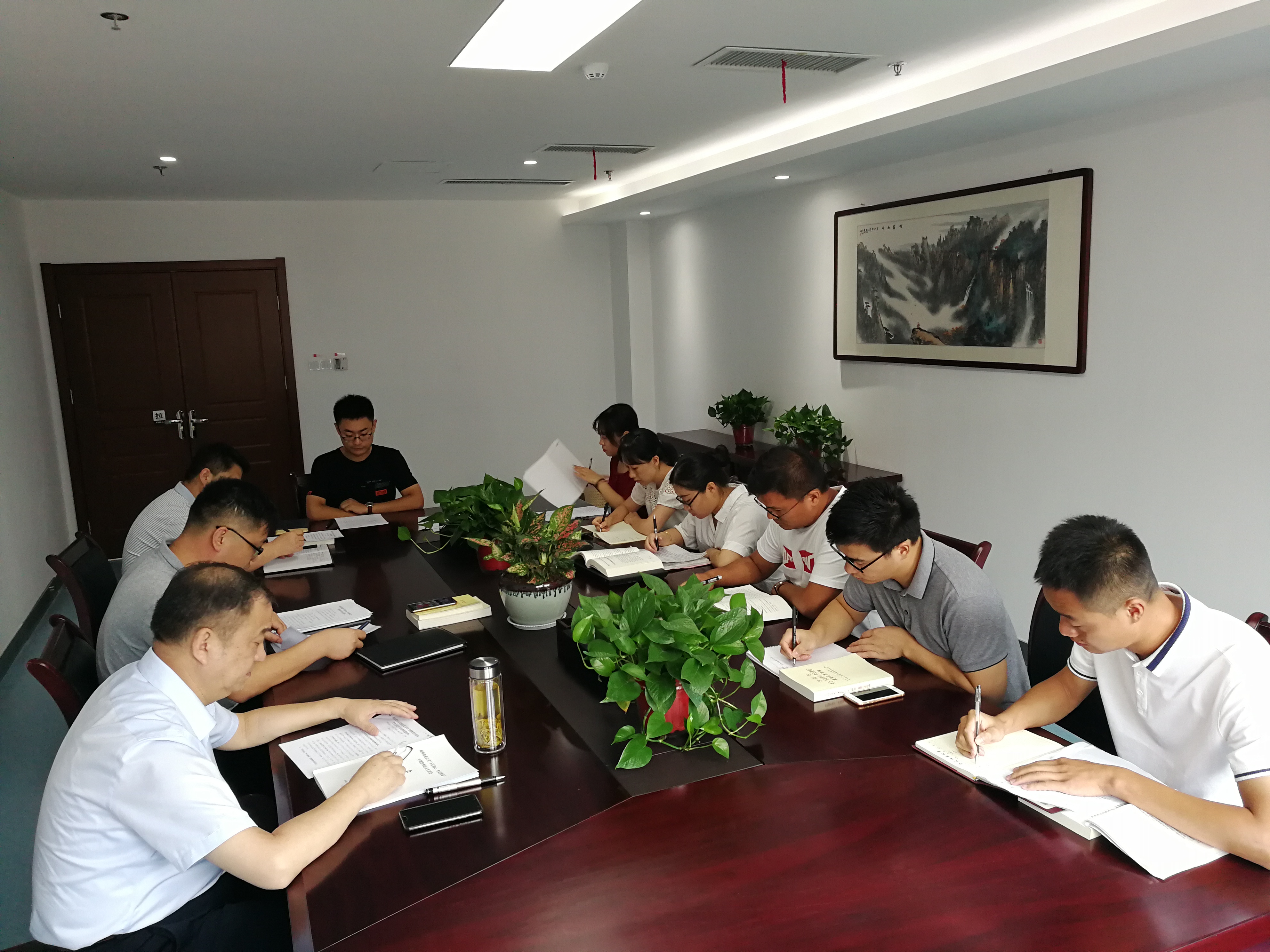 公司第三黨支部召開“不忘初心、牢記使命”主題教育專題民主生活會